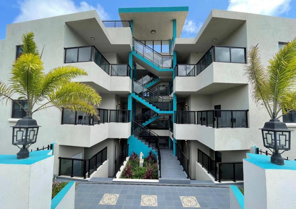 Hillsboro Condominiums Basseterre 外观 照片