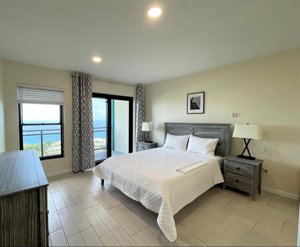 Hillsboro Condominiums Basseterre 外观 照片