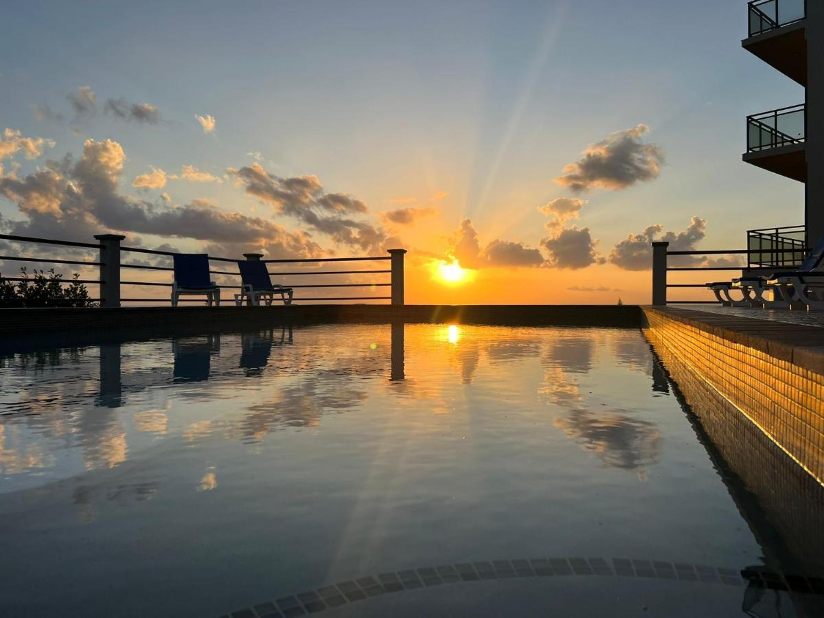 Hillsboro Condominiums Basseterre 外观 照片